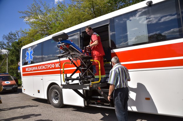 Autobus podarowany resortowi zdrowia Ukrainy przez norweski rząd /Vitaliy Hrabar /PAP