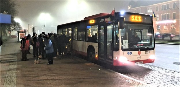 Autobus SOS podczas jednego z pomocowych sezonów w Gdańsku /archiwum MOPR  /Materiały prasowe