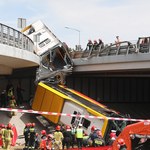 Autobus spadł z wiaduktu w Warszawie. Kierowca przyznał się do winy