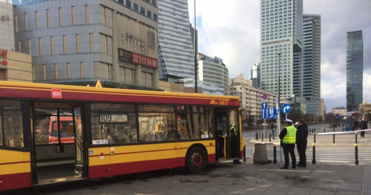 Autobus wjechał w ludzi przy Dworcu Centralnym