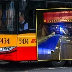 Autobus zostawił dach pod mostem. Kierowca zapomniał, czym jedzie? 