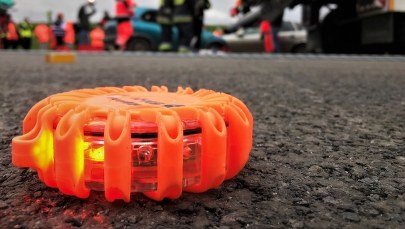 Autokar z dziećmi zderzył się busem na A2. 4 osoby ranne