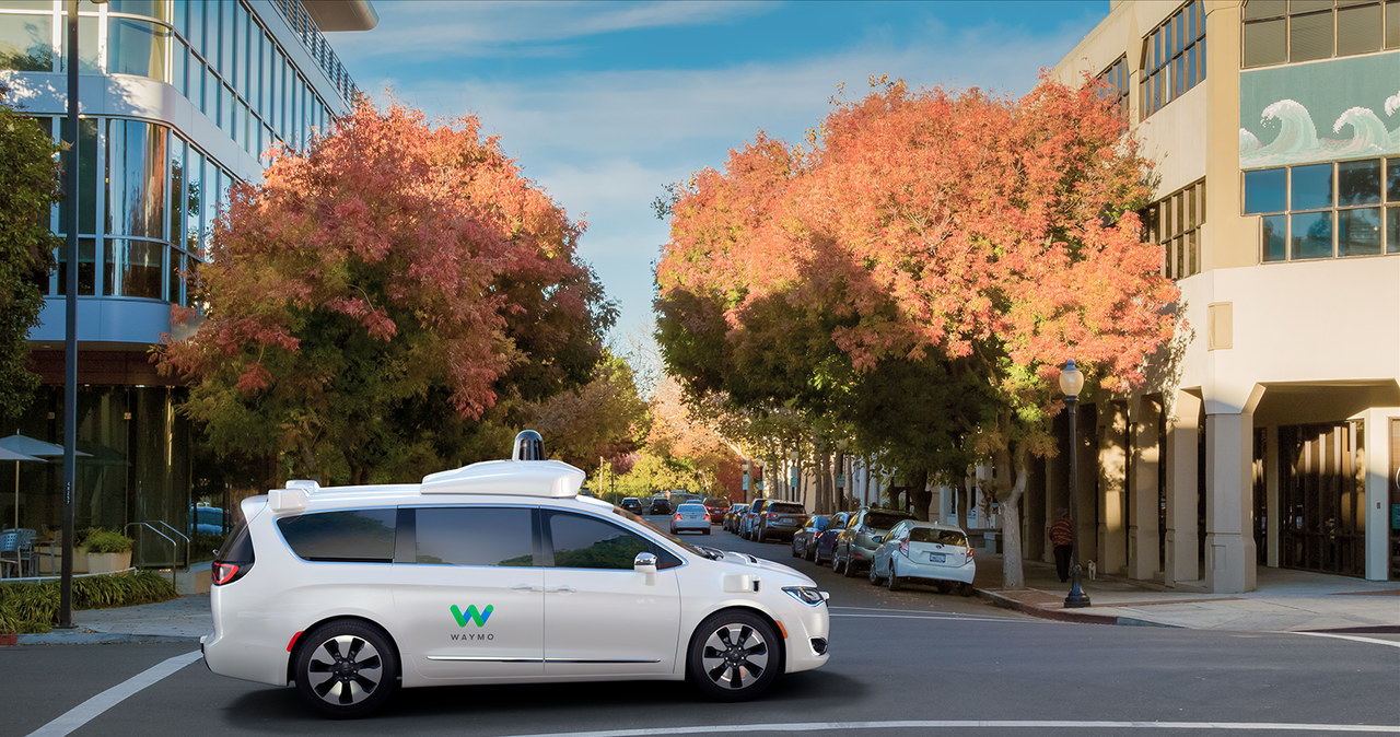 Autonomiczny Chrysler Pacifica z technologią Waymo /Informacja prasowa