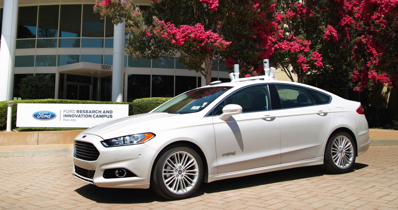 Autonomiczny Ford Fusion /Informacja prasowa