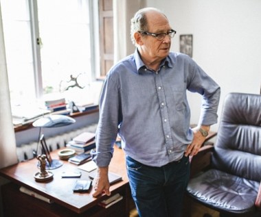 Autorami scenariusza drugiego sezonu "Paktu" są Marcin Kubawski, Jarosław Kamiński, Andrzej Gołda i Maciej Kubicki. 
 