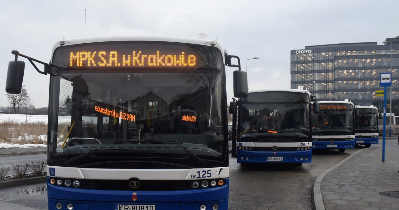 Autosan wyspecjalizował się w produkji niedużych autobusów miejskich, teraz musi wrócić do produkcji innego typu /Marek Lasyk  /Reporter