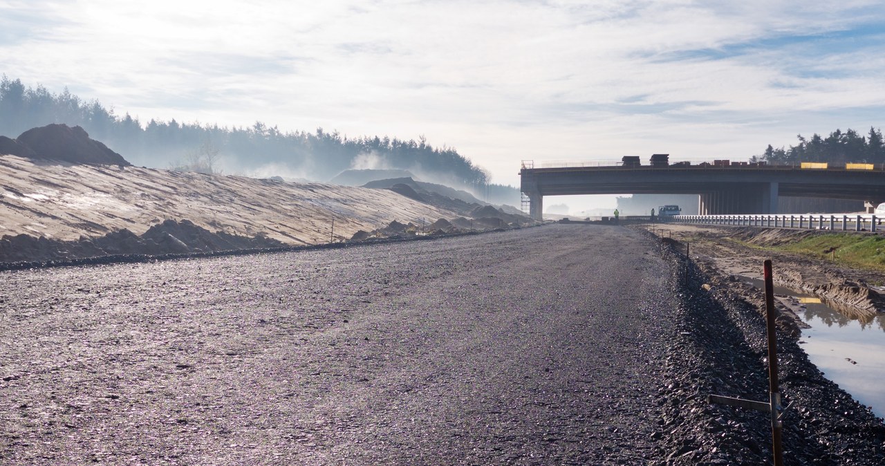 Autostrada A1 ma być gotowa do 2021 roku /Piotr Dziurman /Reporter