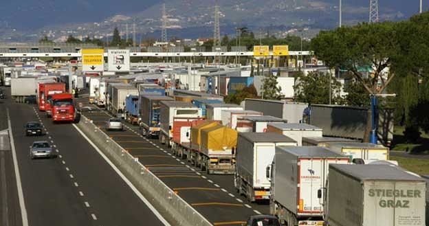 Autostrada A1 (Mediolan - Rzym - Neapol) /AFP