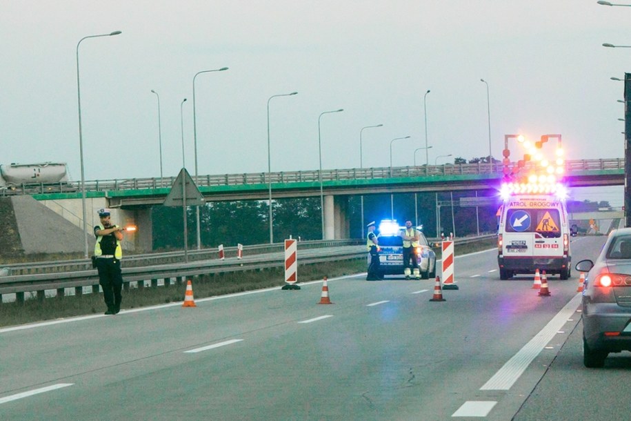 Autostrada A4 na wysokości miejscowości Kwiatów, gdzie zaginęła 35-letnia Izabela /Krzysztof Cesarz /PAP