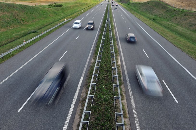 Autostradą D3 pojedziemy nawet 150 km/h. Twarda obietnica premiera