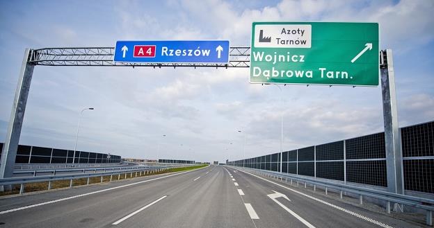 Autostrada kończy się w Tarnowie i na tym polega problem / Fot: Piotr Tracz /Reporter