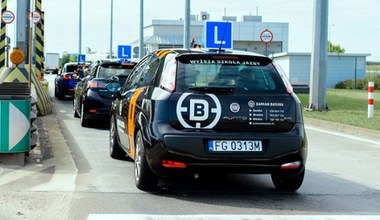 Autostradą pojedziesz za darmo. Warunek: brak prawa jazdy!