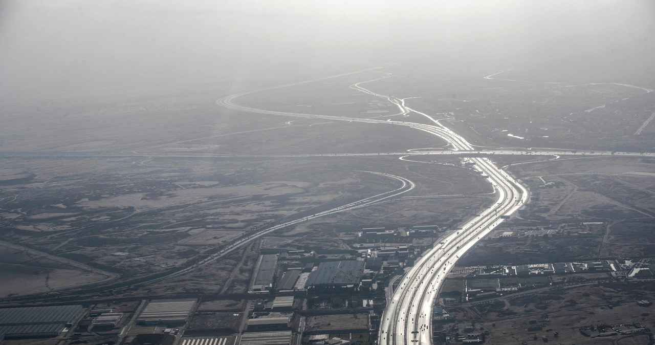 Autostrada z Kairu do nowej stolicy kraju /AFP