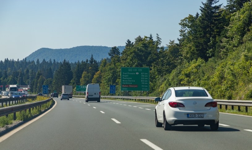 Autostrady i drogi ekspresowe w Słowenii są płatne. Ile kosztują winiety w 2024 roku? /123rf.com /123RF/PICSEL