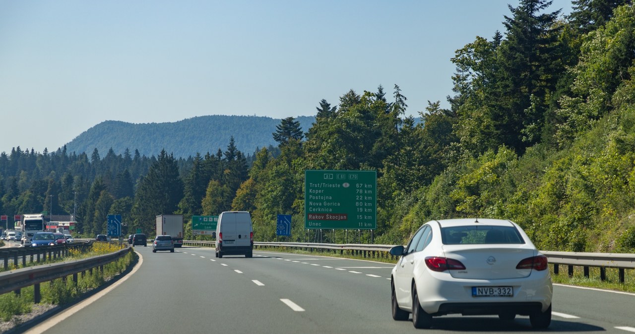 Autostrady i drogi ekspresowe w Słowenii są płatne. Ile kosztują winiety w 2024 roku? /123rf.com /123RF/PICSEL