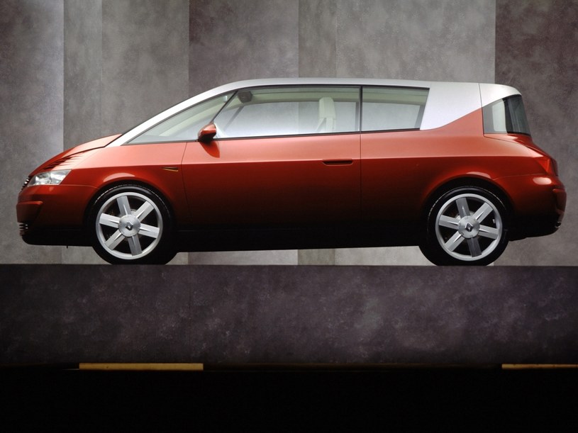 Avantime Concept z 1999 r. w niemal niezmienionej formie wszedł do produkcji dwa lata po prezentacji. /Renault