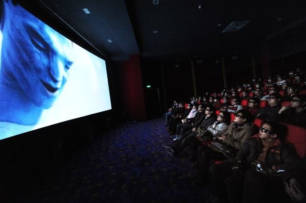 "Avatar" - zrobił furorę w kinach. Teraz przyszła pora na kino domowe /AFP