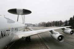 AWACS w Warszawie. Zobaczcie zdjęcia NATO-wskiej maszyny!