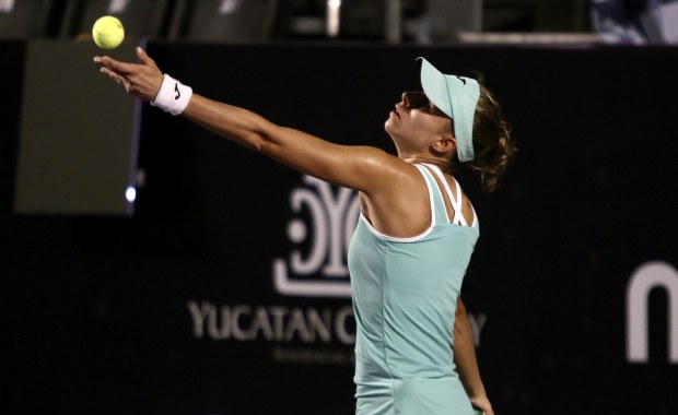 Awans Linette w Meridzie po prawie trzygodzinnym boju z Osorio