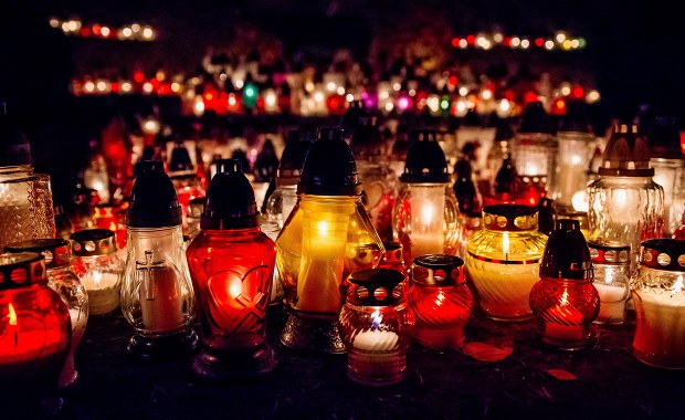 Awantura na cmentarzu w Kowarach. "Zadyma jak na meczu"