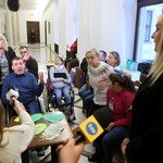 Awantura na proteście niepełnosprawnych. "Kłamie pani"