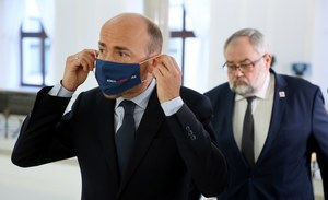 Awantura o Sienkiewicza na sejmowym korytarzu. "Wstyd"