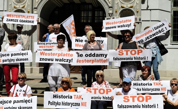 Awantura o Westerplatte. Prezydent podpisze specustawę