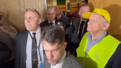 Awantura przed okrągłym stołem ws. zbóż. Resort chciał, by uczestnicy oddali telefony