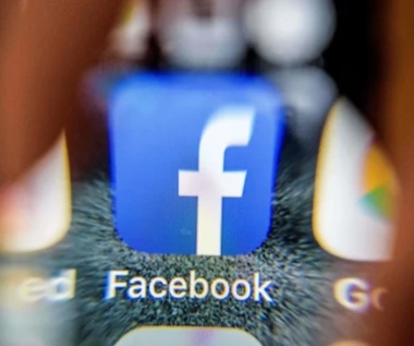 Awaria Facebooka, akcje lecą w dół