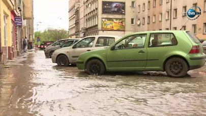 Awaria magistrali wodociągowej we Wrocławiu. Sprzątanie potrwa kilka dni