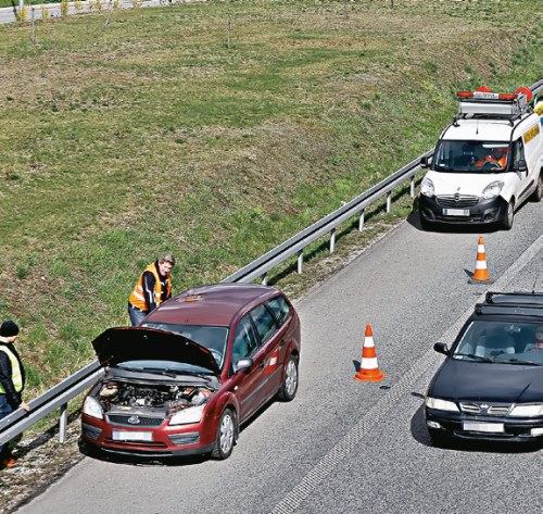 Awaria na autostradzie /Motor