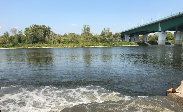 Awaria oczyszczalni w Warszawie. Ścieki wpadają wprost do Wisły