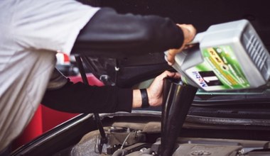 Awaria samochodu w Niemczech – jak uzyskać szybką pomoc drogową w Berlinie, Hannoverze i na innych trasach?