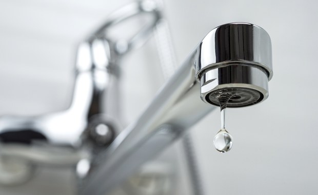 Awaria sieci wodociągowej w Gdańsku. Są utrudnienia w ruchu