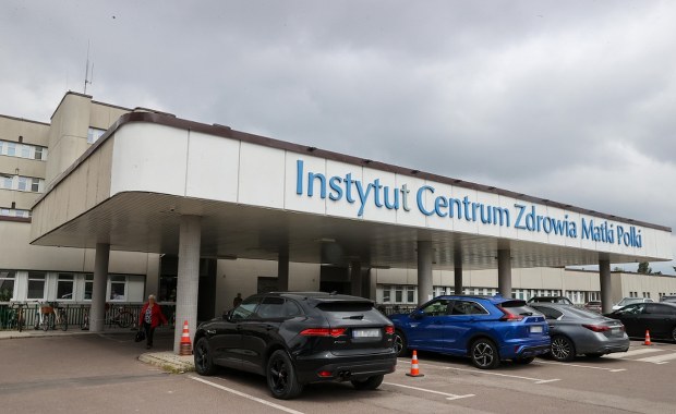 Awaria w Centrum Zdrowia Matki Polki. Woda zalała ważną pracownię