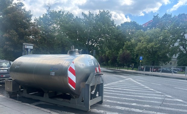 Awaria wodociągowa w Warszawie. Woda nie dociera do wielu budynków