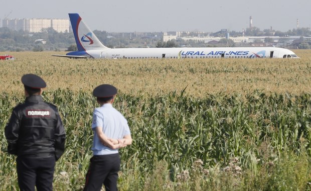 Awaryjne lądowanie Airbusa pod Moskwą. Na pokładzie były 234 osoby