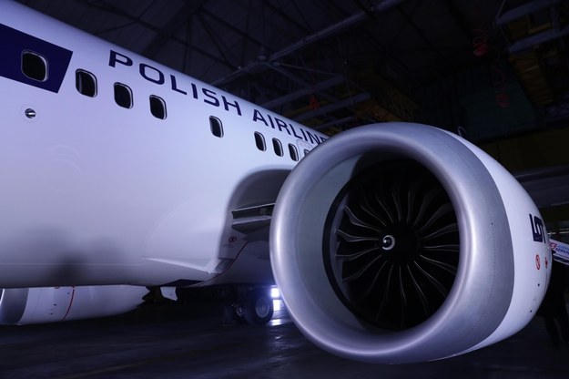 Awaryjne lądowanie Boeinga 737 w Warszawie