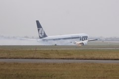 Awaryjne lądowanie Boeinga 767 na Okęciu