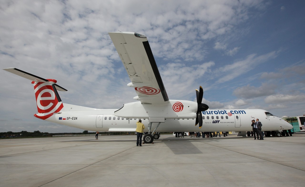 Awaryjne lądowanie samolotu w Poznaniu. Pilot zgłosił usterkę silnika