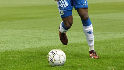 Awaryjne lądowanie samolotu z piłkarzami. Zaskakujący powód