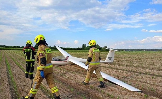 Awaryjne lądowanie szybowca koło Bydgoszczy