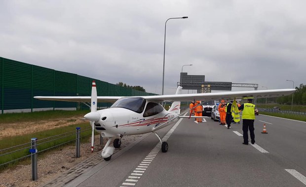 Awionetka lądowała na autostradzie A1. Jest śledztwo