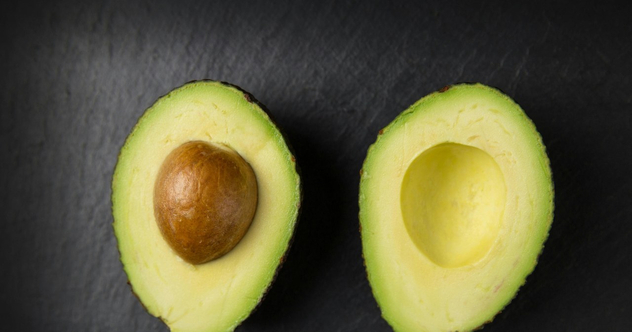 Awokado dogłębnie nawilży cerę /Foodie Factor /pexels.com