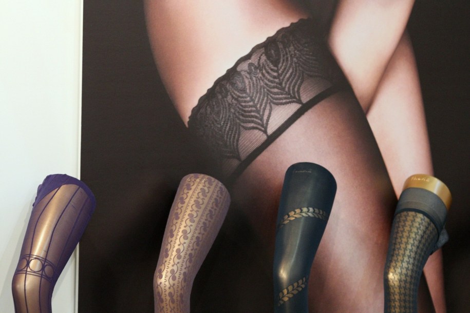 Aż trudno uwierzyć, że początkowo rajstopy były częścią męskiej garderoby /Adam Ciereszko /PAP