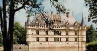 Azay-le-Rideau, zamek nad Loarą /Encyklopedia Internautica