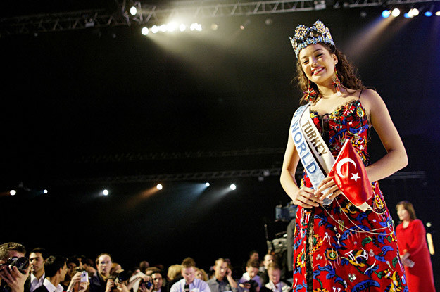 Azra Akin, Turcja, Miss World 2002 /AFP