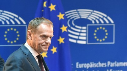 Azyl dla Tuska – tygodnik „wSieci” zdradza powody, dla których Tusk nie wróci do kraju