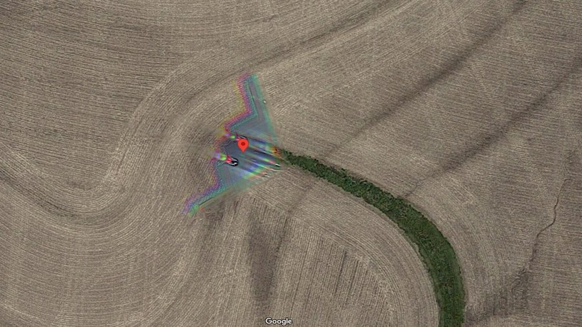 B-2 Spirit uwieczniony na zdjęciach satelitarnych Google Maps /Google Maps /materiały prasowe