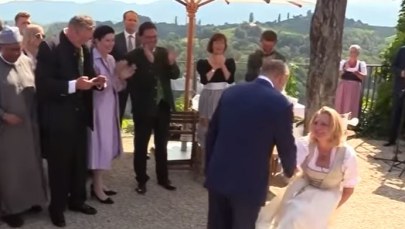 B. austriacka minister pracuje dla Putina. Był gościem na jej weselu